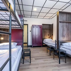 https://vola-hostel.warsawhotelspoland.com