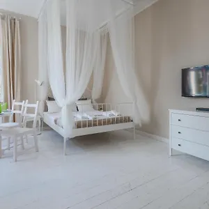  Hotel apartamentowy Riviera